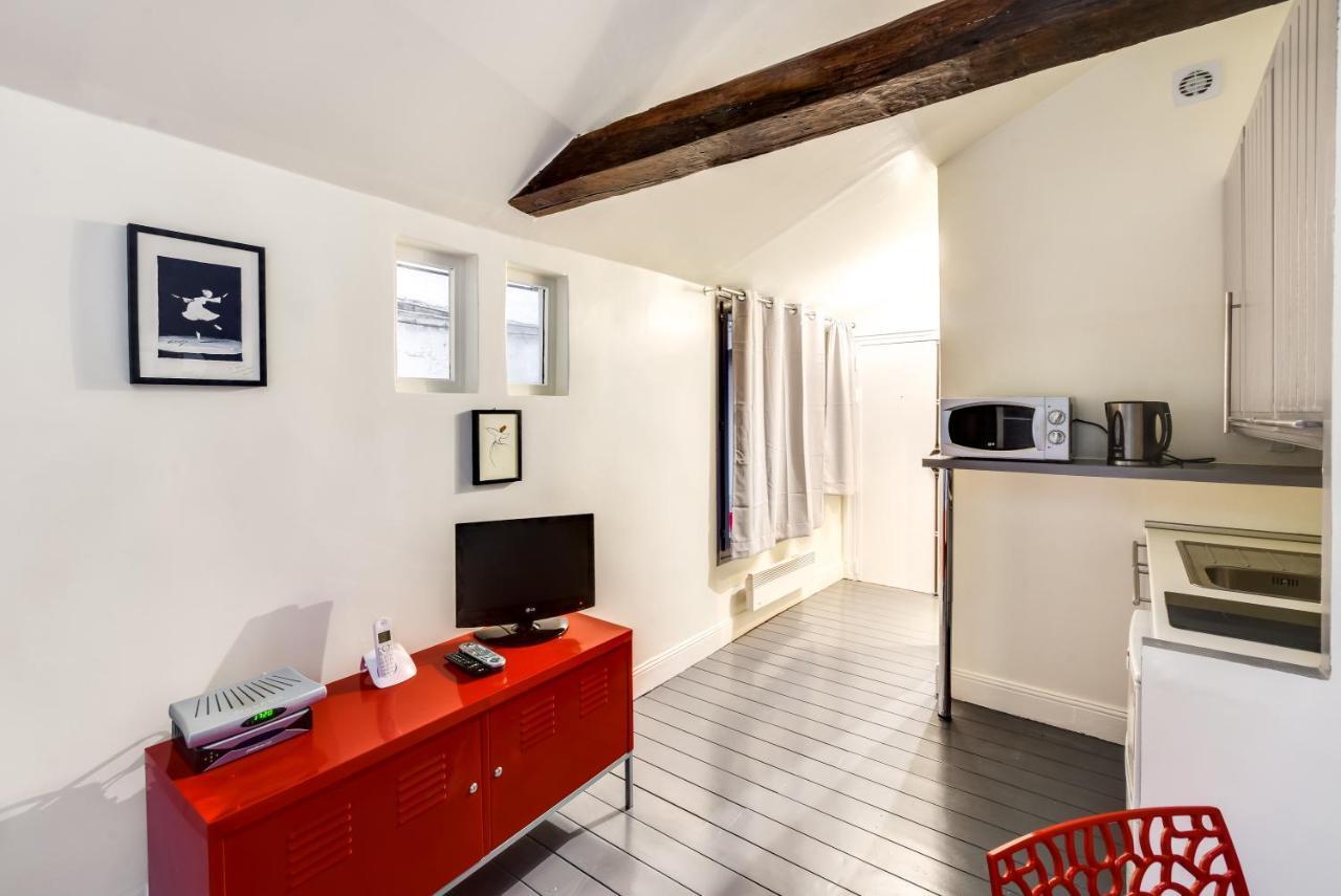 Unit 011 Saint Germain Des Pres Apartment Париж Екстериор снимка